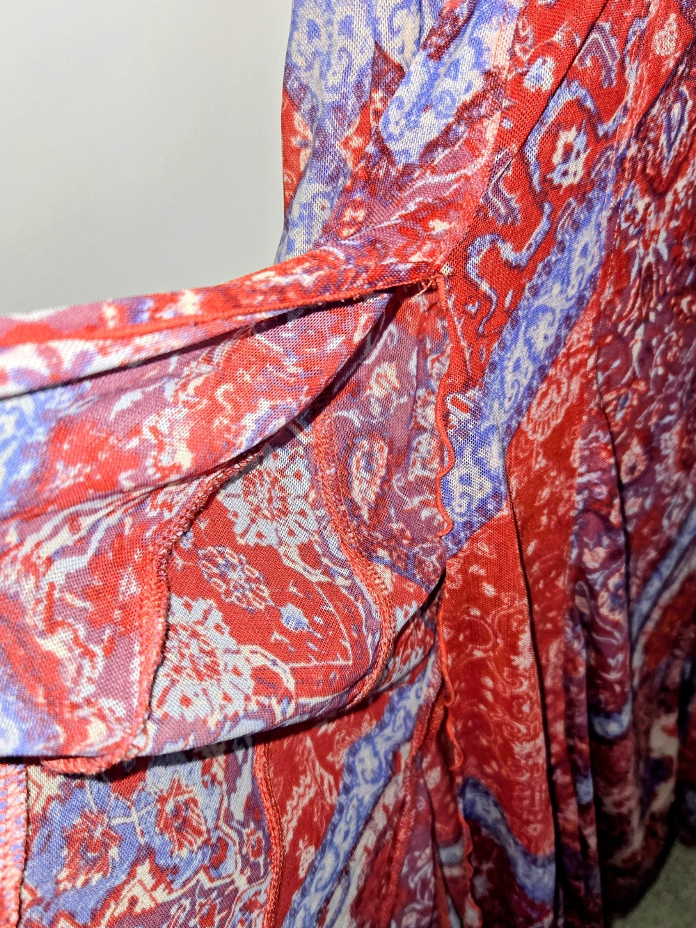 Free People , Vibrant Red And Blue Midi Tunic Top Flowy Handkerchief Size S - Picture 4 of 10